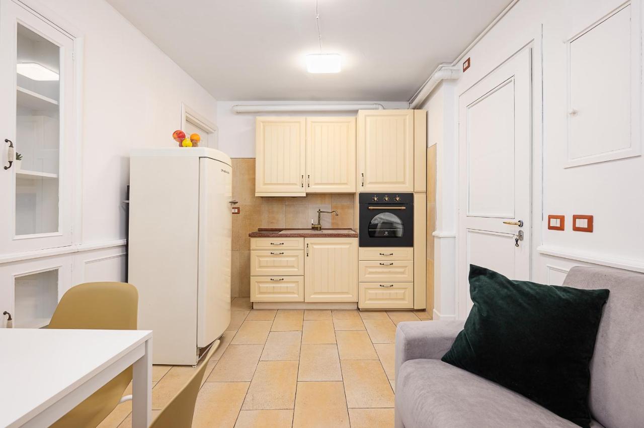 Hemeras Boutique Homes - Design Flat In The City Center ミラノ エクステリア 写真